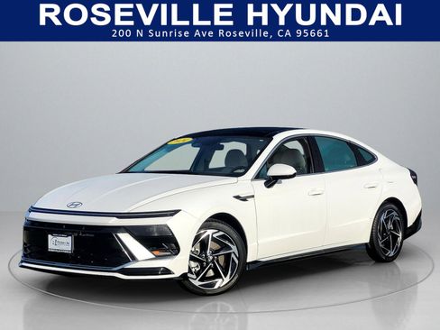 Used 2024 Hyundai Sonata SEL w/ Convenience Package image 1