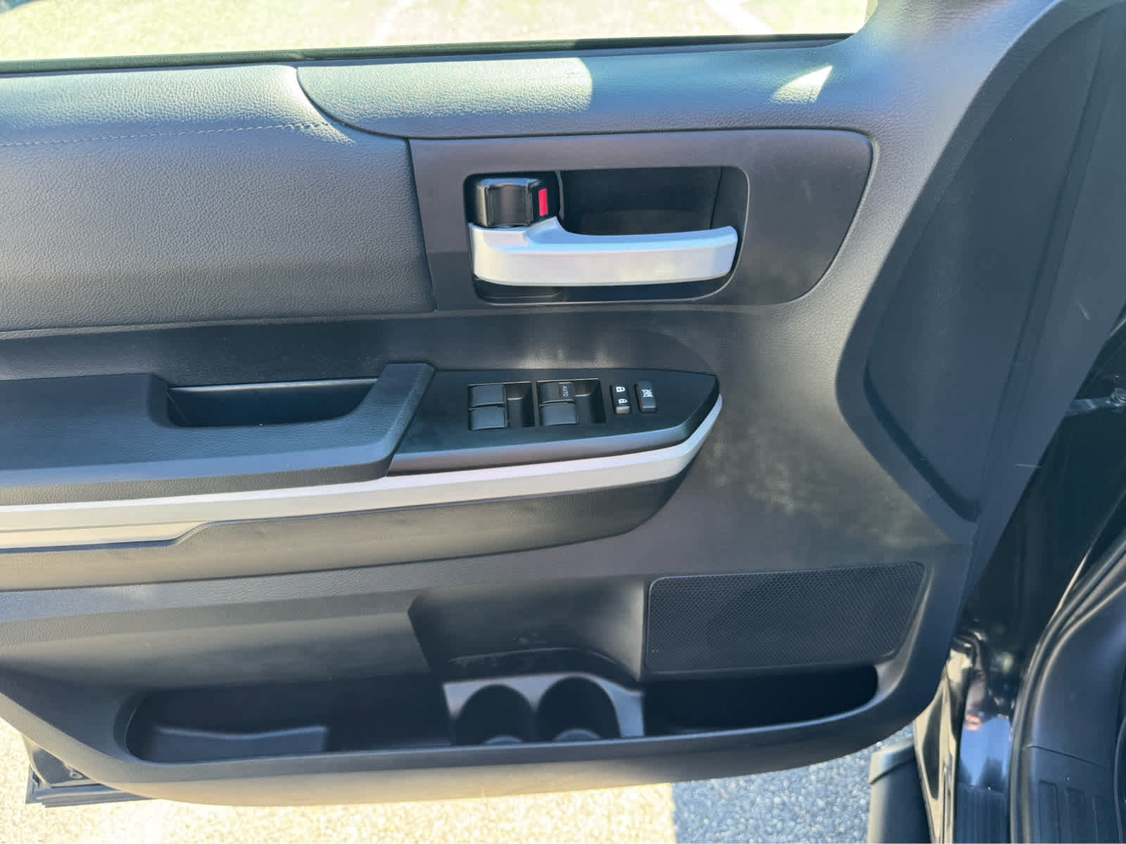Used 2019 Toyota Tundra SR5 w/ TRD Sport Package AWD/4WD image 12