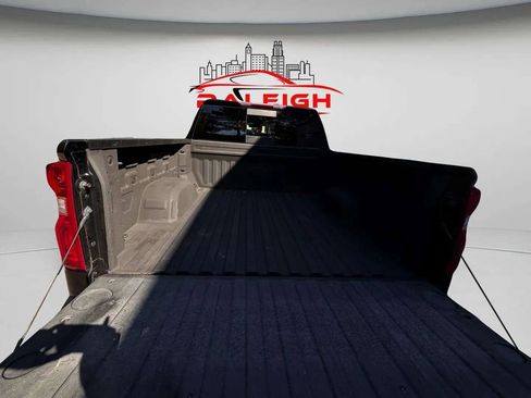 Used 2019 Chevrolet Silverado 1500 LTZ w/ LTZ Plus Package image 15