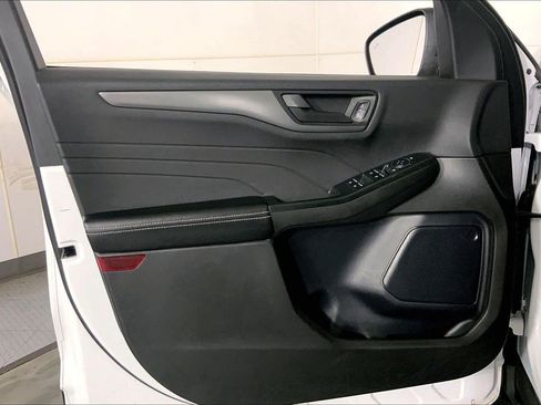 Used 2024 Ford Escape Active AWD/4WD image 24