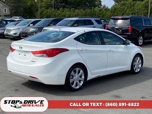 Used 2012 Hyundai Elantra Limited image 5