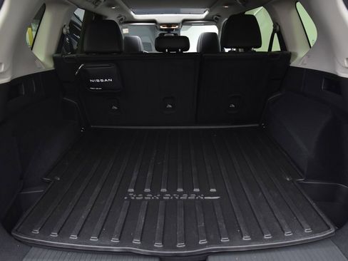 Used 2026 Nissan Rogue Platinum w/ Platinum Premium Package image 33