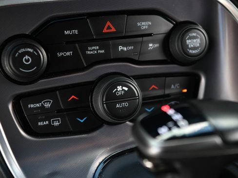 Used 2021 Dodge Challenger GT w/ Plus Package image 22