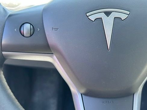 Used 2023 Tesla Model 3 Standard Range RWD image 15