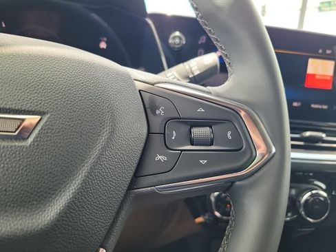Used 2024 Chevrolet Trax ACTIV w/ Sunroof Package FWD image 22