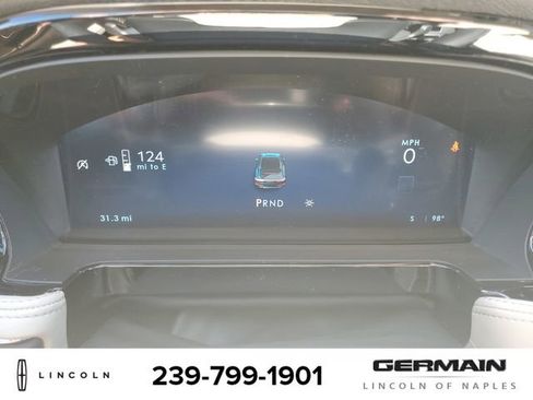 New 2026 Lincoln Corsair Premiere image 23