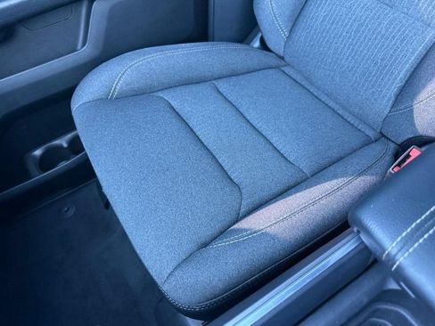 Used 2019 RAM 1500 Big Horn AWD/4WD image 18