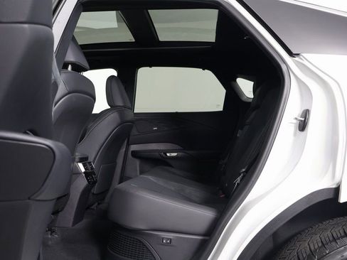 Certified 2025 Lexus RX 350h 350h image 11