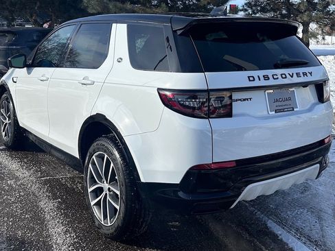 New 2026 Land Rover Discovery Sport Landmark image 7
