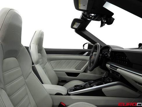 Used 2022 Porsche 911 Turbo S AWD/4WD image 39