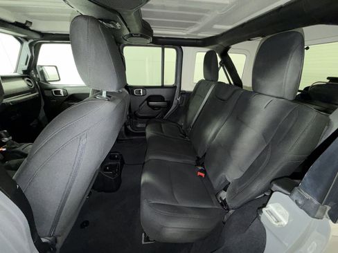 Used 2023 Jeep Wrangler Sport S image 23