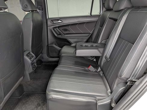 Used 2022 Volkswagen Tiguan SE R-Line AWD/4WD image 23