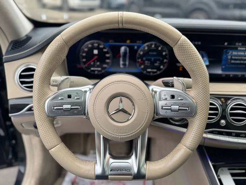 Used 2020 Mercedes-Benz S 63 AMG 4MATIC Sedan image 18
