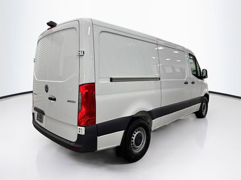 Certified 2025 Mercedes-Benz Sprinter 2500 image 8
