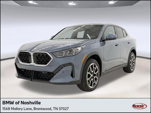 Used 2026 BMW X2 xDrive28i AWD/4WD image 1