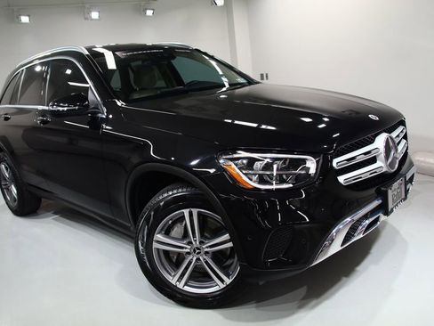 Certified 2022 Mercedes-Benz GLC 300 image 8