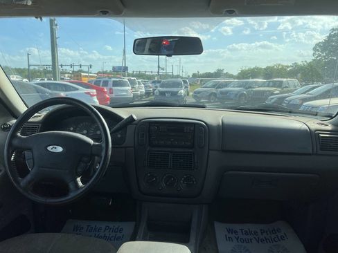 Used 2004 Ford Explorer Sport XLS image 14