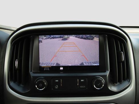Used 2020 GMC Canyon SLT w/ Driver Alert Package AWD/4WD image 13