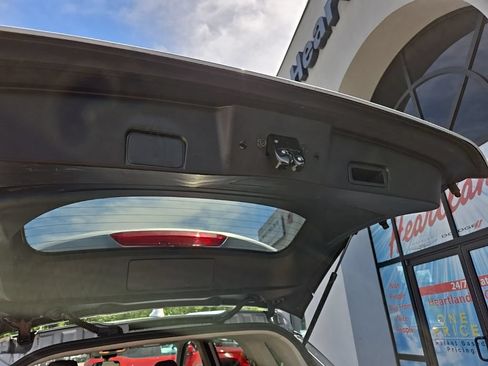 Used 2023 Nissan Rogue SV AWD/4WD image 86