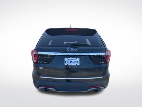 Used 2018 Ford Explorer Limited AWD/4WD image 6
