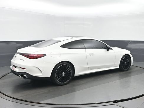 Used 2024 Mercedes-Benz CLE 450 4MATIC Coupe image 3