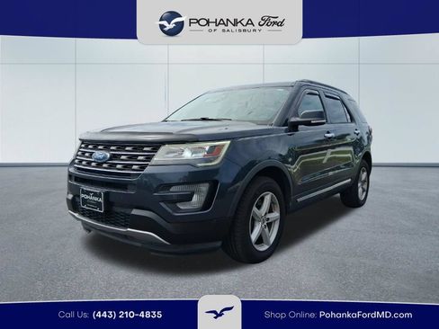 Used 2017 Ford Explorer XLT w/ Equipment Group 202A AWD/4WD image 1