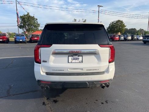 Used 2021 GMC Yukon Denali w/ Denali Ultimate Package AWD/4WD image 35