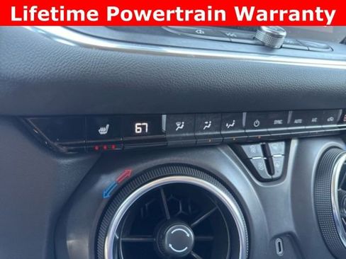 Used 2023 Chevrolet Blazer LT w/ Convenience Package image 10