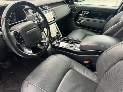 Used 2020 Land Rover Range Rover HSE image 9