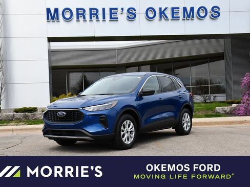 Used 2023 Ford Escape Active image 1