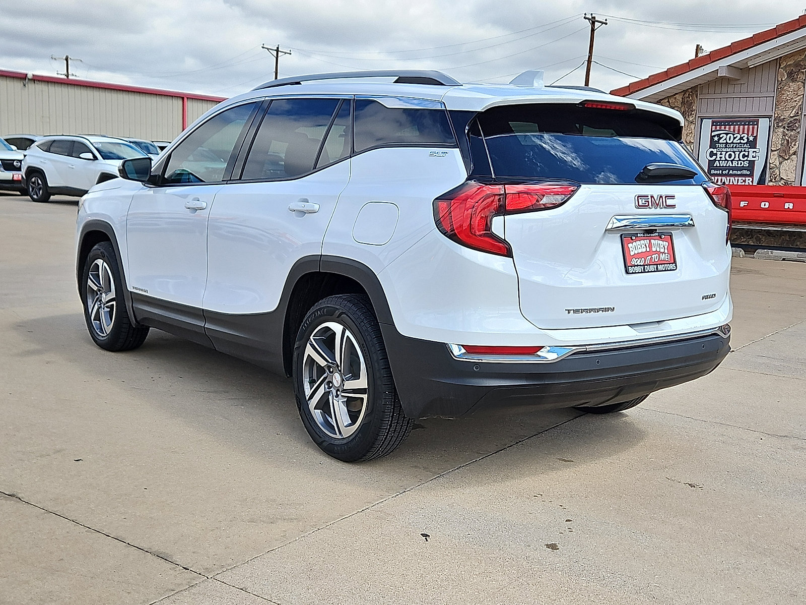 Used 2021 GMC Terrain SLT AWD/4WD image 2