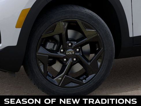 New 2026 Kia Seltos EX image 9