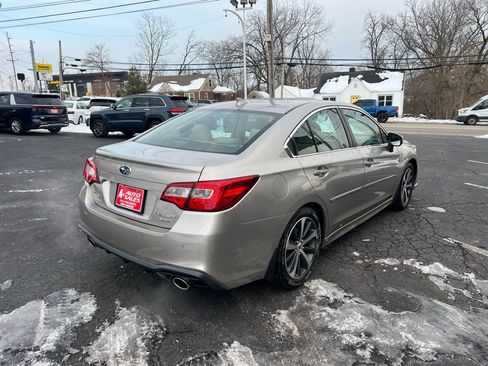 Used 2018 Subaru Legacy 3.6R Limited image 6