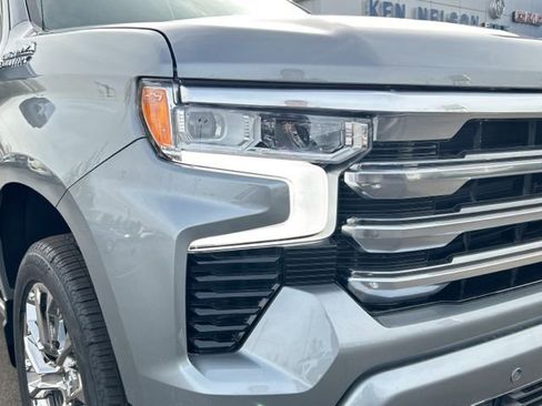 New 2026 Chevrolet Silverado 1500 High Country w/ Technology Package AWD/4WD image 15