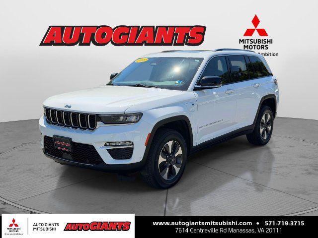 Used 2022 Jeep Grand Cherokee Limited 4xe w/ Luxury Tech Group II AWD/4WD image 8