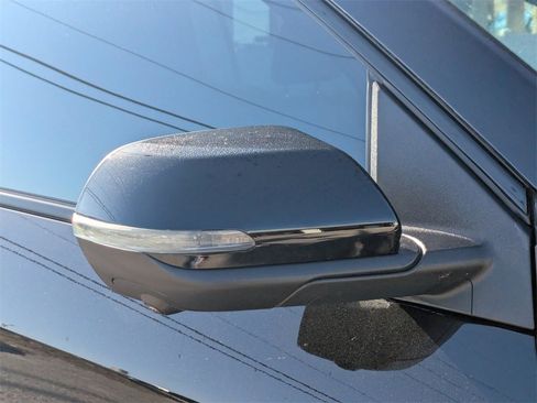 Used 2025 Chevrolet Traverse RS w/ LPO, Floor Liner Package image 10