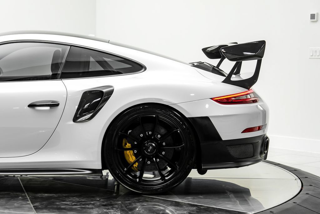 Used 2018 Porsche 911 GT2 RS RWD image 14