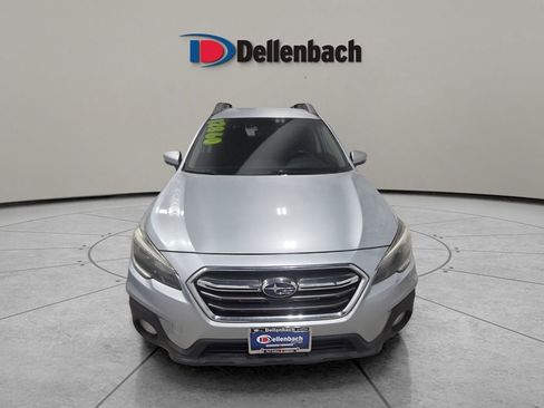 Used 2018 Subaru Outback 2.5i Premium image 8