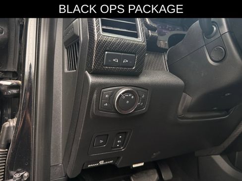 Used 2019 Ford F250 Lariat w/ Lariat Ultimate Package AWD/4WD image 24