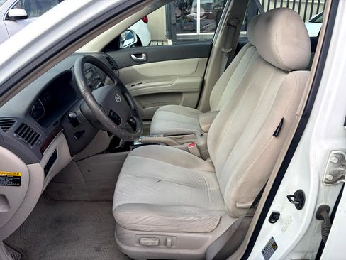 Used 2008 Hyundai Sonata GLS image 4