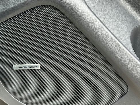 New 2025 Subaru Ascent Touring w/ Popular Package #2 image 19