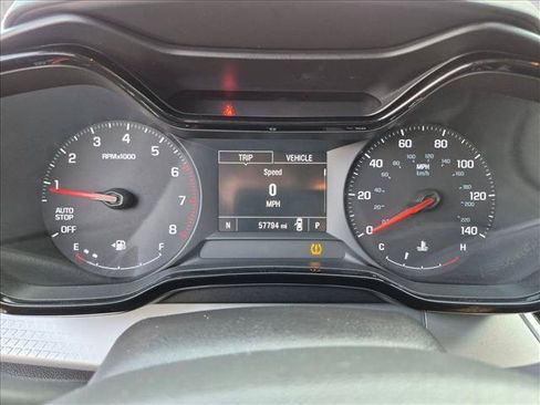 Used 2024 Chevrolet Trax LS w/ LS Convenience Package FWD image 12