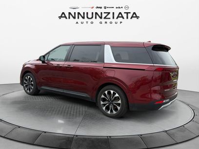 Used 2024 Kia Carnival EX