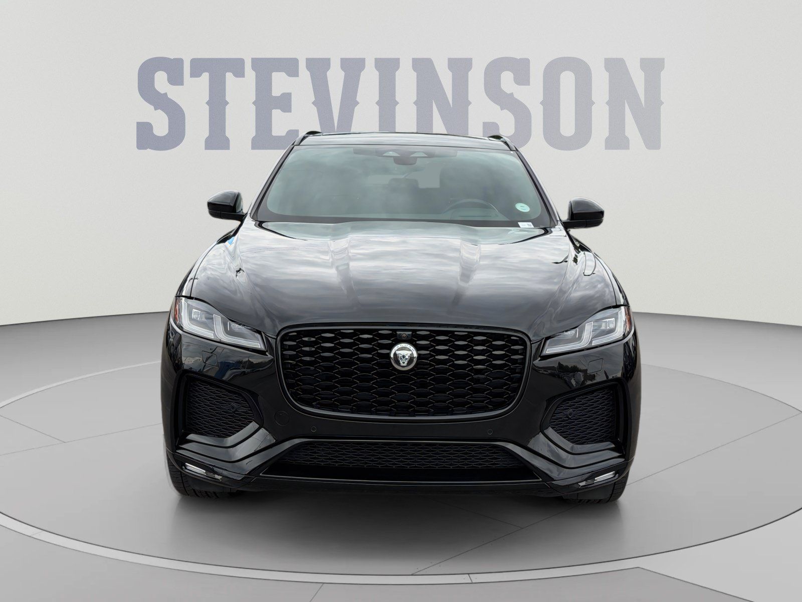 Used 2026 Jaguar F-PACE R-Dynamic S AWD/4WD image 8