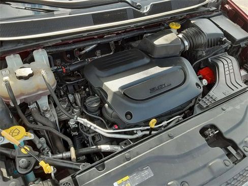 Certified 2020 Chrysler Pacifica Touring-L image 30