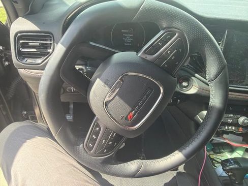 Used 2024 Dodge Durango GT RWD image 15