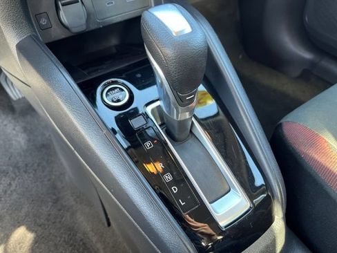 Used 2024 Nissan Versa SR FWD image 25