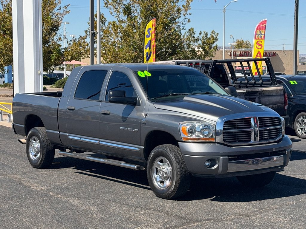 Used 2006 Dodge Ram 2500 Truck Laramie AWD/4WD image 4