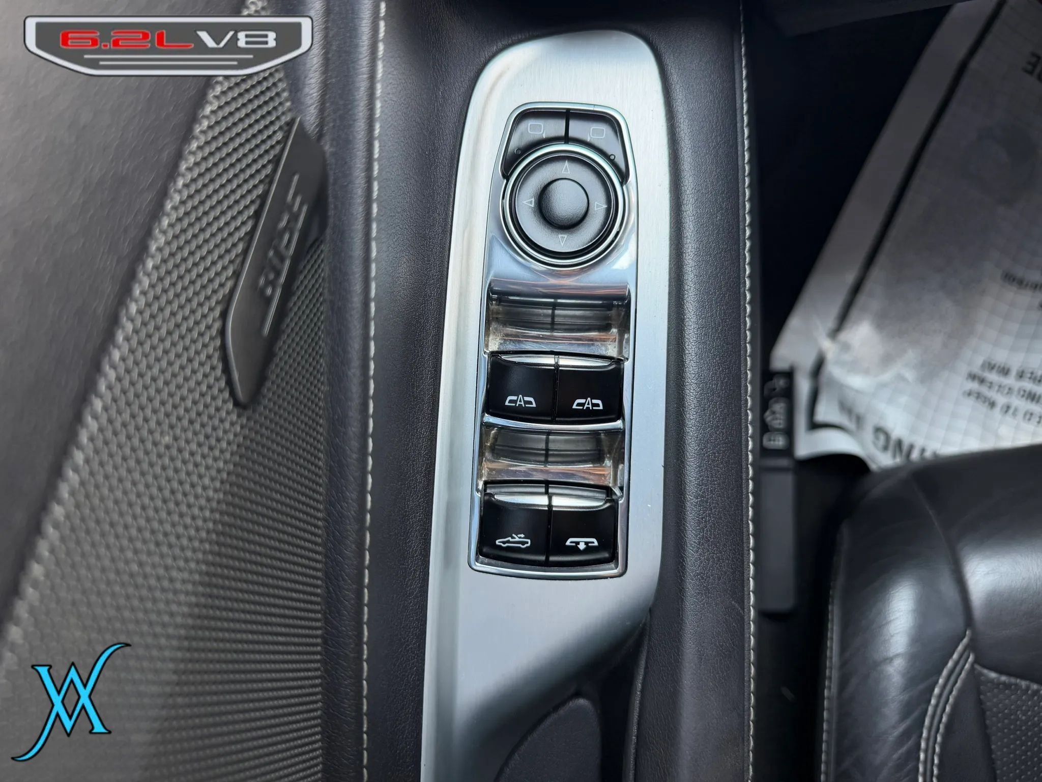 Used 2022 Chevrolet Corvette Stingray Convertible w/ Z51 Performance Package RWD image 29