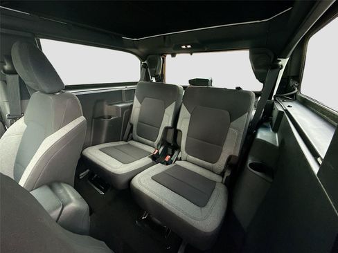 Used 2022 Ford Bronco 2-Door AWD/4WD image 23